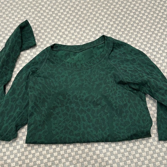 lululemon green cheetah print swiftly tech - Picture 1 of 2